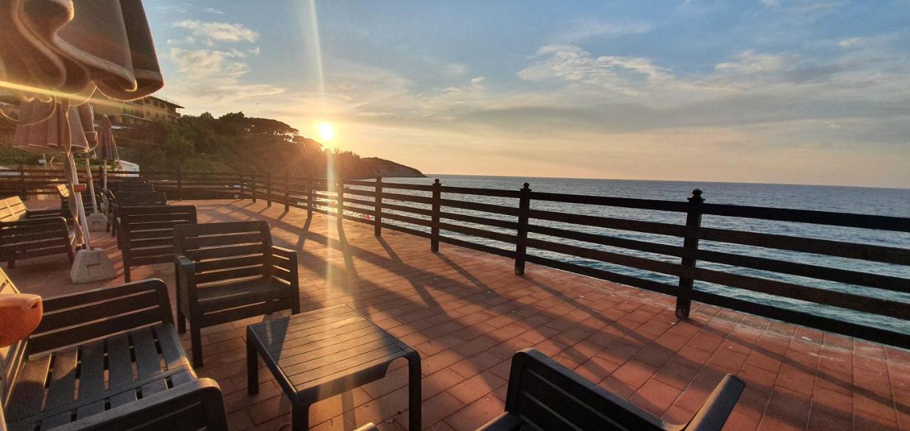 Hotel Le Ghiaie Portoferraio Kültér fotó
